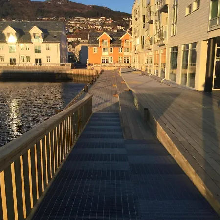 Appartement Seafront Bed&Kitchen Ulsteinvik